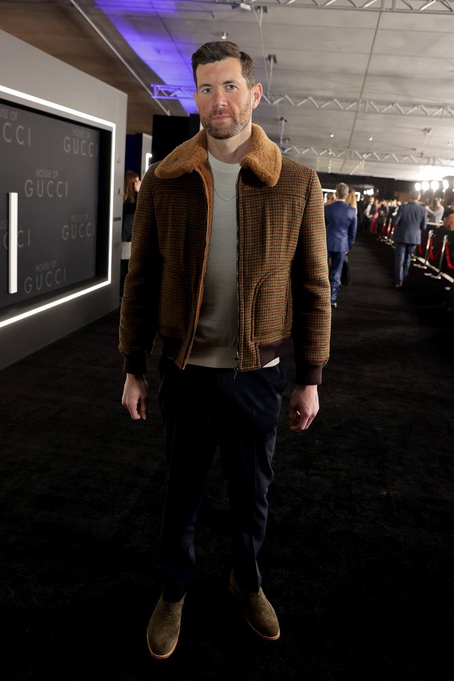 Klan Gucci - Z akcií - Los Angeles premiere of MGM's 'House of Gucci' at Academy Museum of Motion Pictures on November 18, 2021 in Los Angeles, California - Billy Eichner