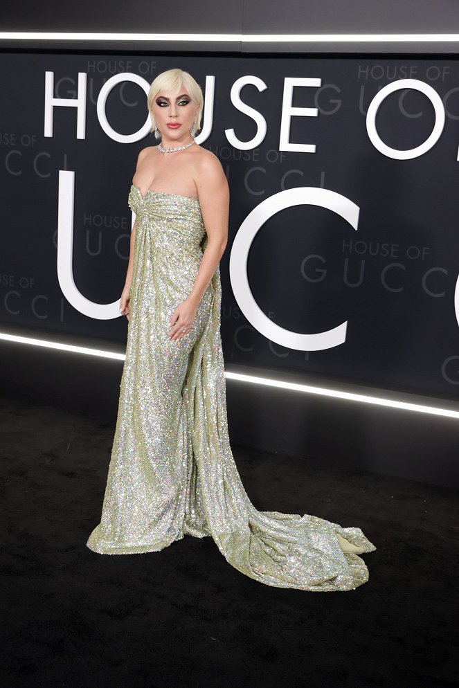 Dom Gucci - Z imprez - Los Angeles premiere of MGM's 'House of Gucci' at Academy Museum of Motion Pictures on November 18, 2021 in Los Angeles, California - Lady Gaga