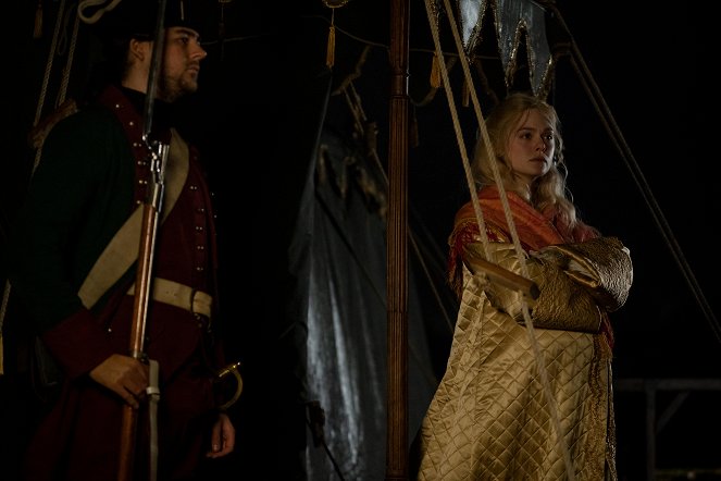 The Great - Season 2 - Heads It's Me - Photos - Elle Fanning