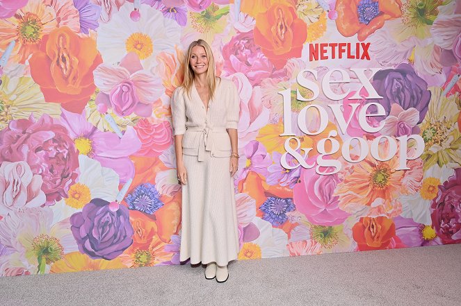 Sex, láska a goop - Z akcí - Sex, Love & goop Special Screening Hosted By Gwyneth Paltrow on October 21, 2021, Brentwood, California - Gwyneth Paltrow
