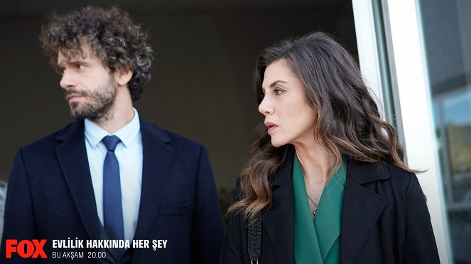 All About Marriage - Episode 9 - Photos - Yiğit Kirazcı, Gökçe Bahadır