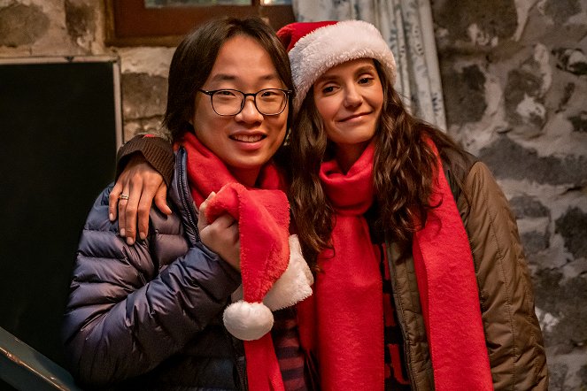 Love Hard - Tournage - Jimmy O. Yang, Nina Dobrev