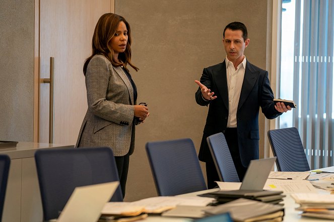 Succession - What It Takes - Photos - Sanaa Lathan, Jeremy Strong