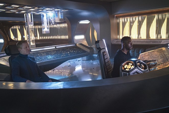Star Trek: Discovery - Season 4 - Anomaly - Photos - Anthony Rapp, David Ajala