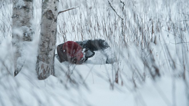 Hautalehto - Kylmä syli - Makeaa vettä - Kuvat elokuvasta