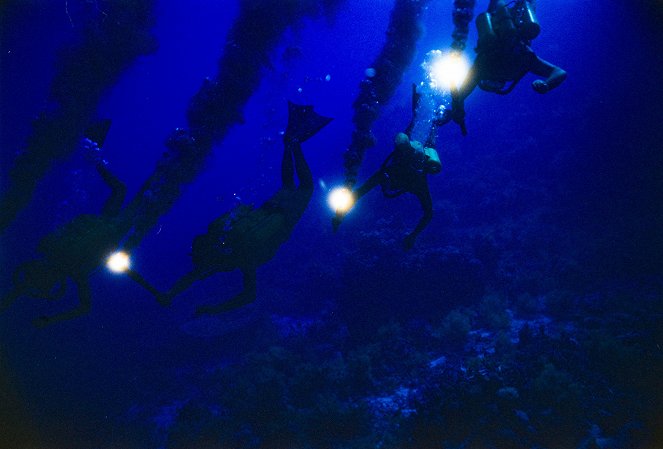 Becoming Cousteau - Van film