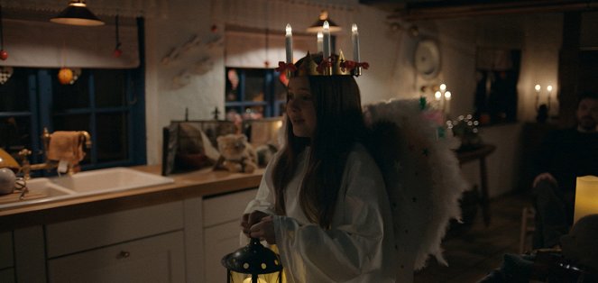 Tinka og Kongespillet - Lys i mørket - De la película