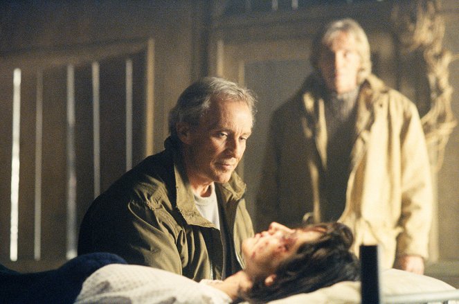 The X-Files - Season 8 - This Is Not Happening - Photos - Roy Thinnes