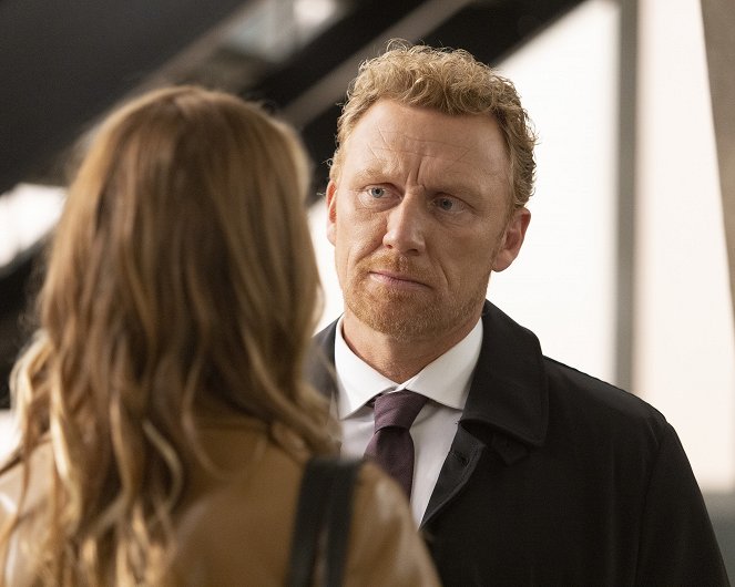 Grey's Anatomy - It Came Upon a Midnight Clear - Photos - Kevin McKidd