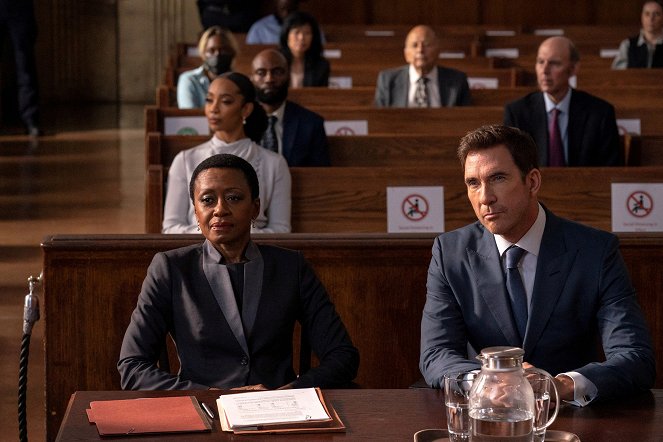 Law & Order: Organized Crime - The Man with No Identity - Photos - Dylan McDermott