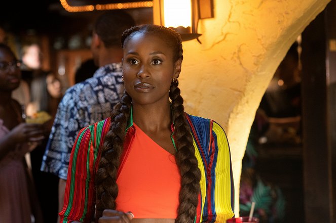 Insecure - Beachparty - Filmfotos - Issa Rae