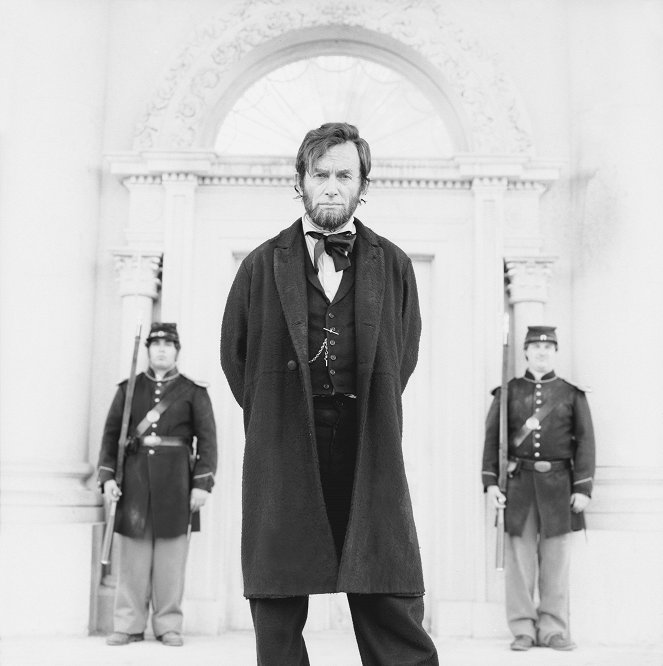 The Day Lincoln Was Shot - Promoción - Lance Henriksen
