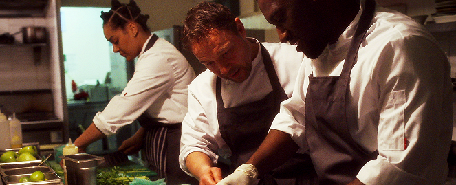 The Chef - Film - Stephen Graham, Malachi Kirby