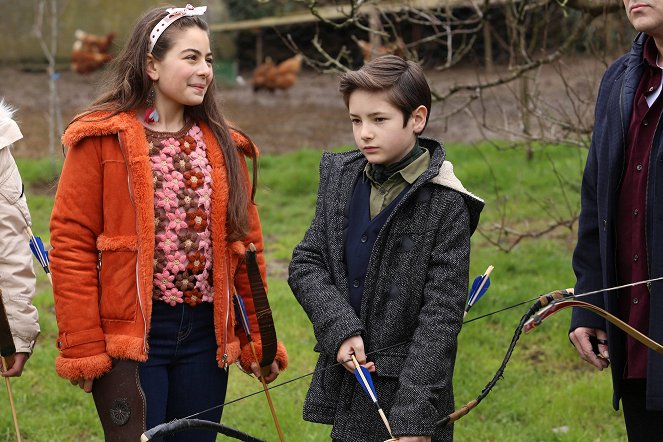 Tozkoparan - Episode 17 - Filmfotos - Leya Kırşan, Demir Saygı