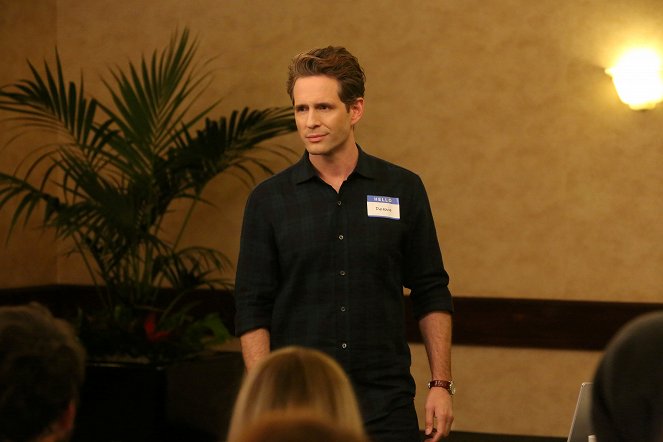 It's Always Sunny in Philadelphia - Season 13 - Time's Up for the Gang - Photos - Glenn Howerton