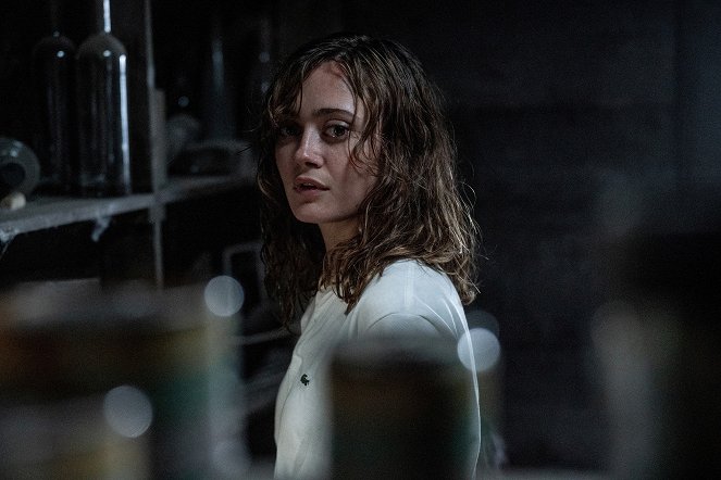 Yellowjackets - Das Puppenhaus - Filmfotos - Ella Purnell