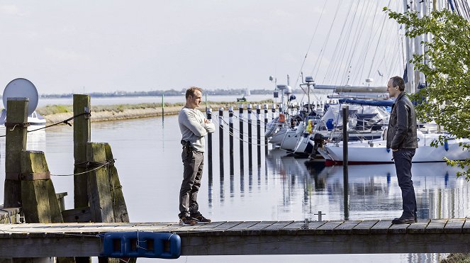 Nord bei Nordwest - Der Ring - Filmfotos - Hinnerk Schönemann, Thomas Niehaus