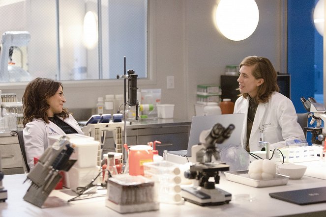Grey's Anatomy - Die jungen Ärzte - Kälte ist die Lösung - Filmfotos - Caterina Scorsone, E.R. Fightmaster