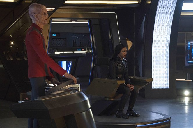Star Trek: Discovery - Season 4 - The Examples - Photos - Doug Jones, Sonequa Martin-Green