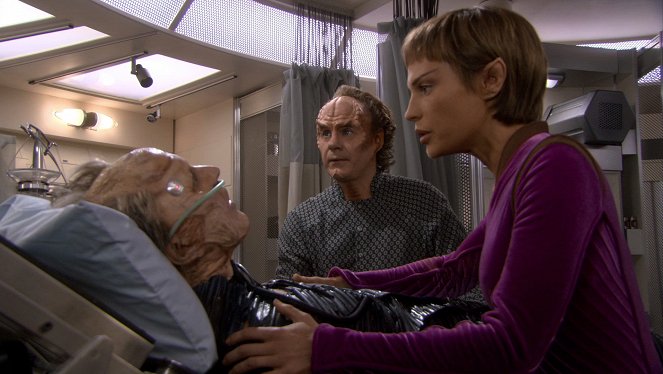 Star Trek: Enterprise - Front: część 1 - Z filmu - John Billingsley, Jolene Blalock