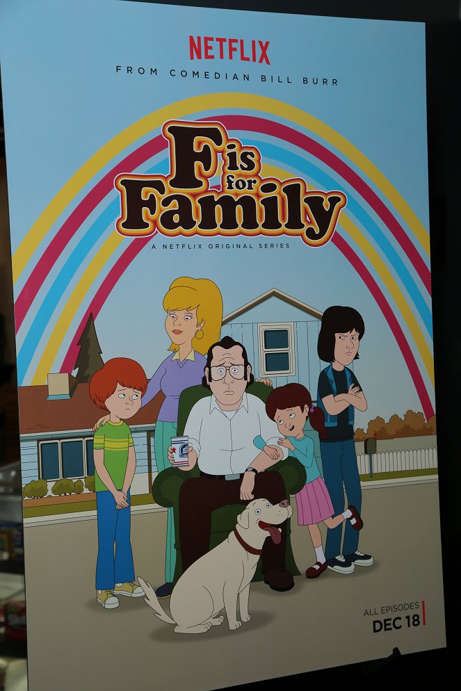 Nie ma jak w rodzinie - Season 1 - Z imprez - Special screening of "F is for Family" at the Arclight Hollywood in Hollywood, California