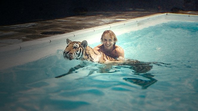 Tiger King: The Doc Antle Story - Photos