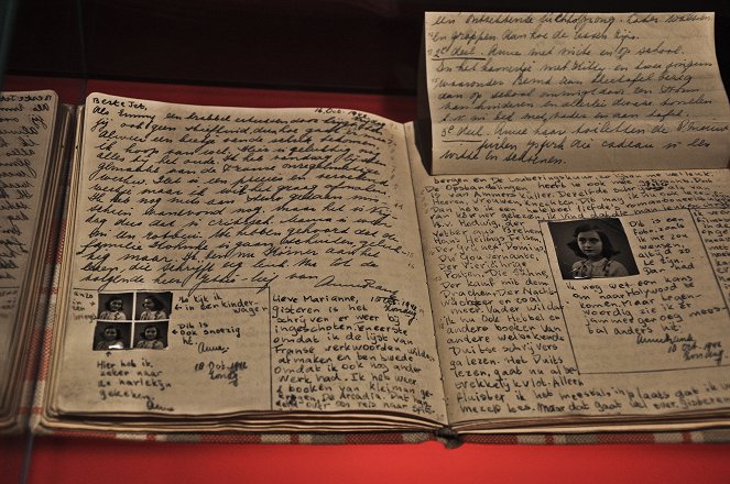 The Diary of Anne Frank: A Tale of Two Sisters - Photos