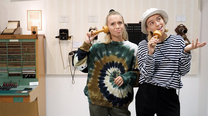 TickTack Zeitreise mit Lisa & Lena - Photos