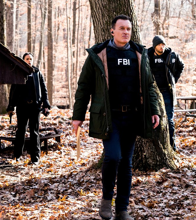 FBI: Most Wanted - Prophet - Van film - Roxy Sternberg, Julian McMahon, Kellan Lutz