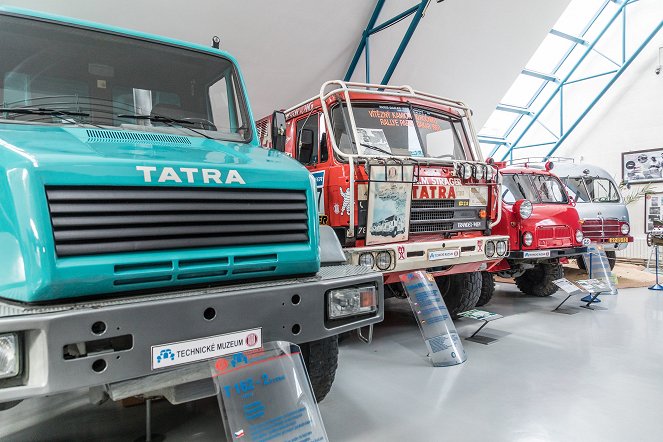Klenoty s vůní benzinu - Tatra II - De la película
