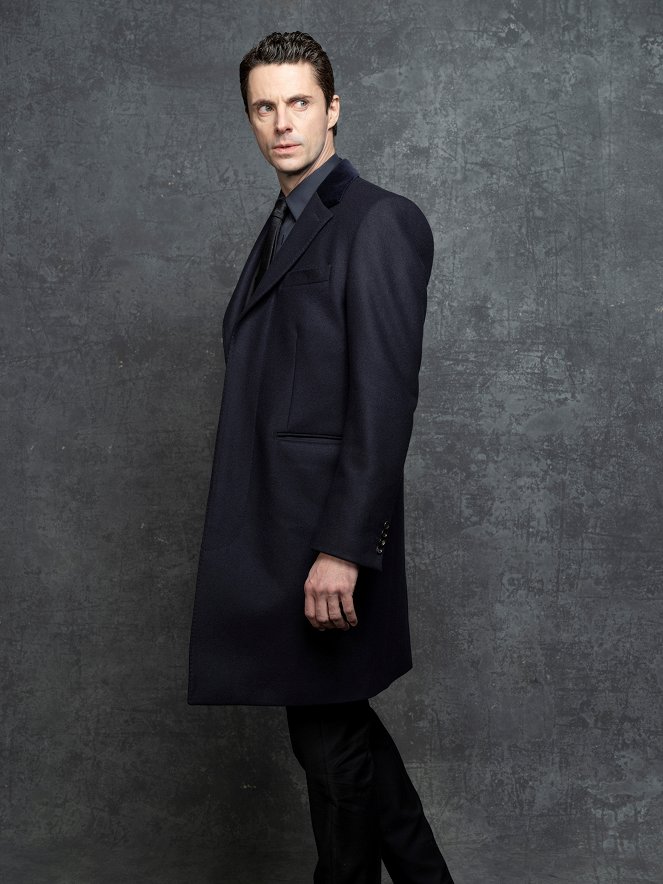 A Discovery of Witches - Season 3 - Promoción - Matthew Goode