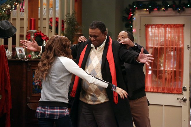 K.C. Undercover - 'Twas the Fight Before Christmas - Van film - George Wallace