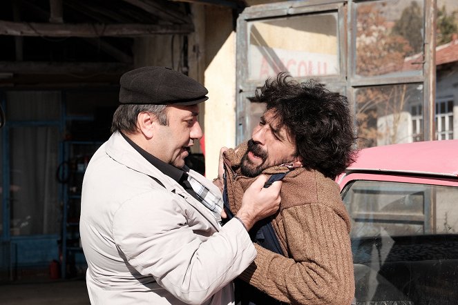 Gönül Dağı - Kardeşlik - De la película