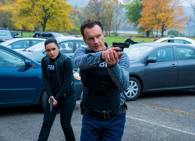 FBI: Most Wanted - Season 2 - Dühöngés - Filmfotók - Keisha Castle-Hughes, Julian McMahon