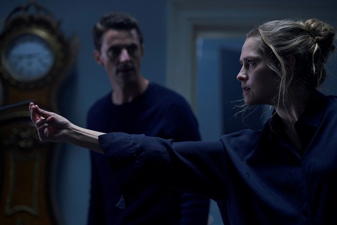 A Discovery of Witches - Season 3 - Blutiges Wiedersehen - Filmfotos - Teresa Palmer