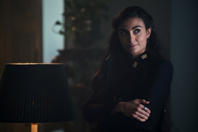 A Discovery of Witches - Episode 5 - Photos - Aiysha Hart