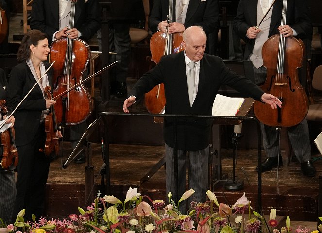 Novoročný koncert Viedenských filharmonikov 2022 - Z filmu - Daniel Barenboim