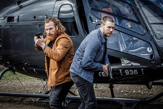 Beck - Ett nytt liv - Photos - Kristofer Hivju, Martin Wallström