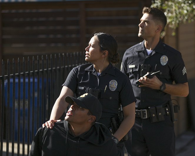 The Rookie - Heart Beat - Photos - Melissa O'Neil, Eric Winter