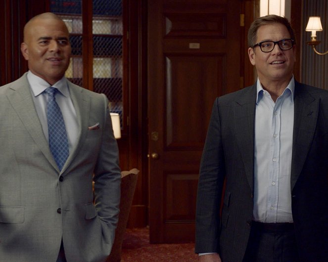 Bull - Uneasy Lies the Crown - Photos - Chris Jackson, Michael Weatherly