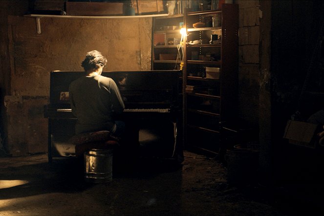 Broken Keys - De la película