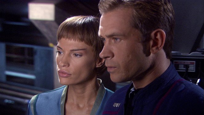 Star Trek: Enterprise - Season 4 - Potomkowie - Z filmu - Jolene Blalock, Connor Trinneer