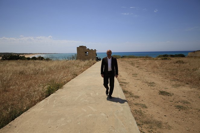 Inspector Montalbano - A Nest of Vipers - Photos - Luca Zingaretti