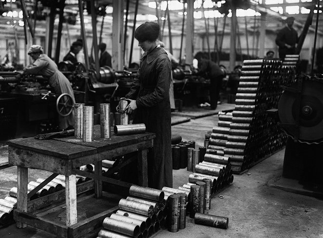 How Factories Changed the World - Filmfotók