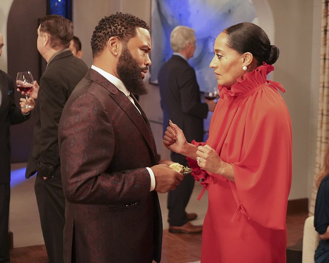 Black-ish - Season 8 - That's What Friends Are For - Filmfotók - Anthony Anderson, Tracee Ellis Ross