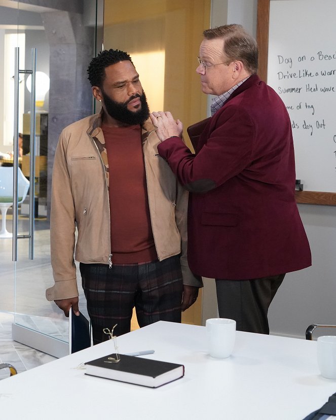 Black-ish - The Natural - Photos - Anthony Anderson, Peter Mackenzie