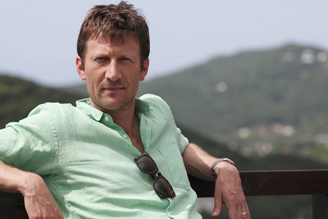 Death in Paradise - Death of a Detective - Photos