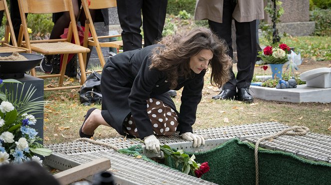 Das Begräbnis - Gaby – Die Witwe - Z filmu
