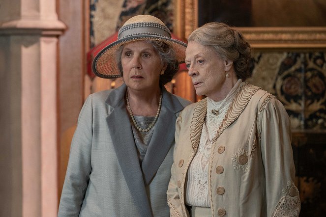 Downton Abbey: Egy új korszak - Filmfotók - Penelope Wilton, Maggie Smith