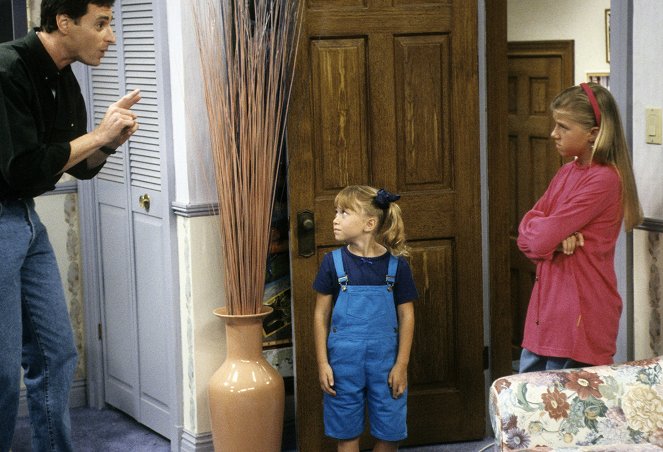 Full House - Season 7 - The Apartment - Van film